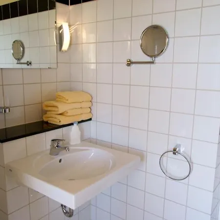 Am Weberplatz מלון 3*