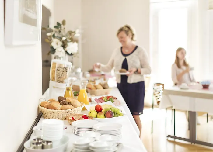 Ξενοδοχείο Am Weberplatz 3*